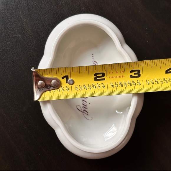 Avon 1983 Porcelain Music Box Trinket Box - Picture 8 of 9